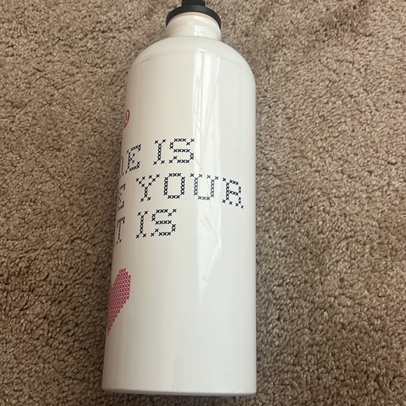 Lululemon water bottle. Home is where your mat is - Picture 2 of 7